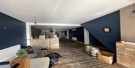 14 Alexandra St, Southend On Sea to rent Interior Photo- Image 2 of 4