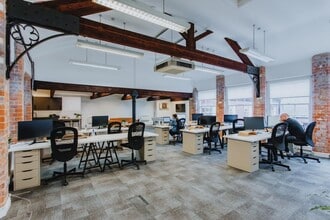 35-37 St. Marys Gate, Nottingham to rent Interior Photo- Image 1 of 3