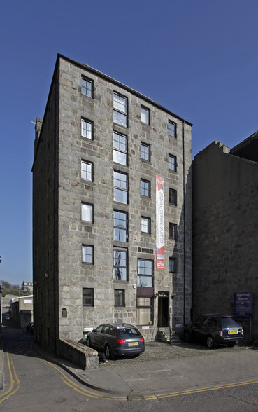 Regent Quay, Aberdeen for rent - Primary Photo - Image 1 of 5