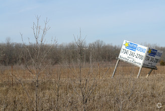 I-75, Newport, MI for sale Primary Photo- Image 1 of 2