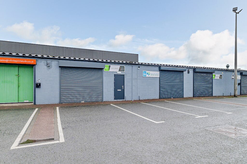 Spindus Rd, Liverpool to rent Building Photo- Image 1 of 5