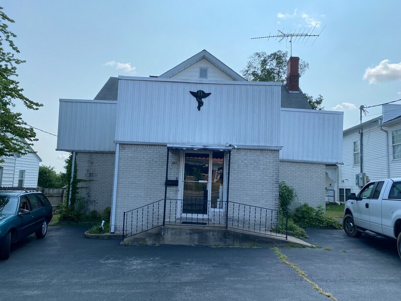 303 N Main St, Leitchfield, KY for sale - Primary Photo - Image 1 of 1