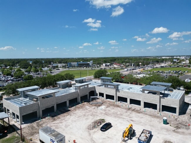 More details for 2521 Partin Settlement Rd, Kissimmee, FL - Office / Medical, Retail to Rent