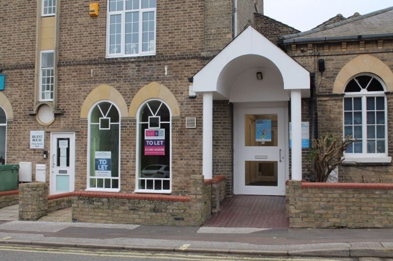 1 Police Station Rd, Lowestoft to rent - Building Photo - Image 1 of 1