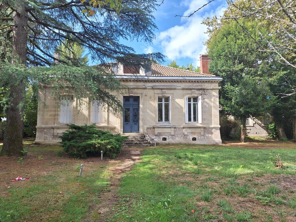 Location Bureaux 289 m² - Photo 1