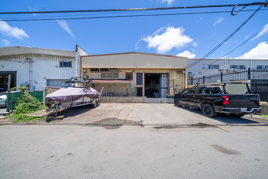 2003 Colburn St, Honolulu, HI for sale - Building Photo - Image 3 of 18