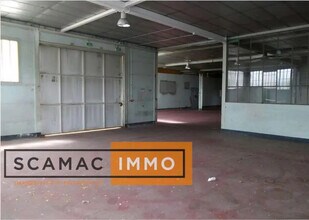 Light Industrial in Vaux-le-Pénil for sale Interior Photo- Image 2 of 4