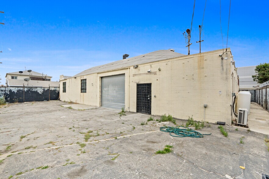 1000 S Gerhart Ave, Commerce, CA for rent - Building Photo - Image 1 of 11