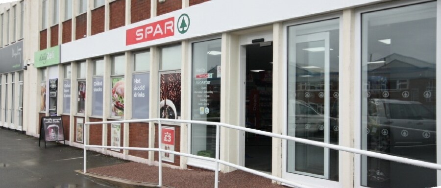 4 Kinwarton Farm Rd, Alcester for sale Primary Photo- Image 1 of 1