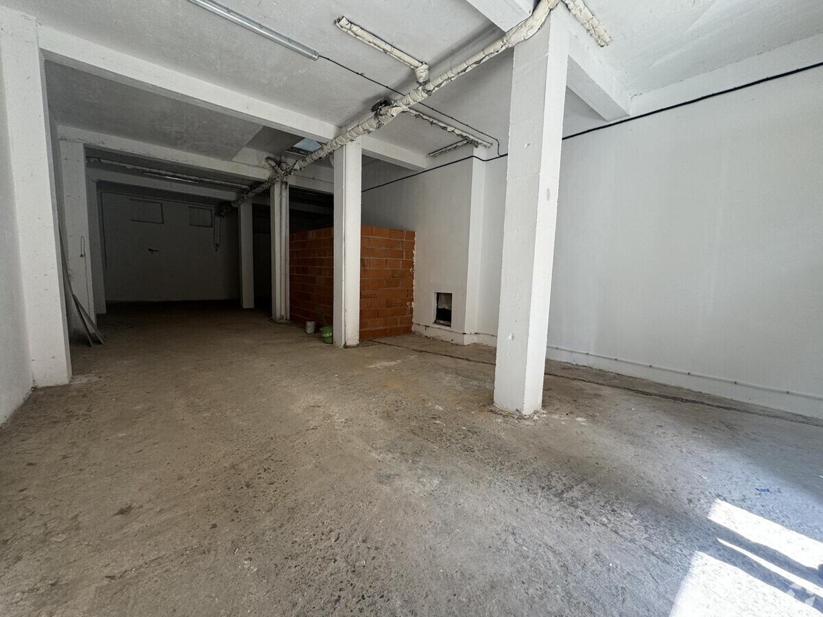 Cuenca, CUE 16004 - Unit Puerta 01, Esc. E -  - Interior Photo - Image 2 of 4