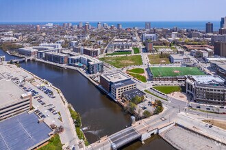 1433 N Water St, Milwaukee, WI - aerial  map view - Image1