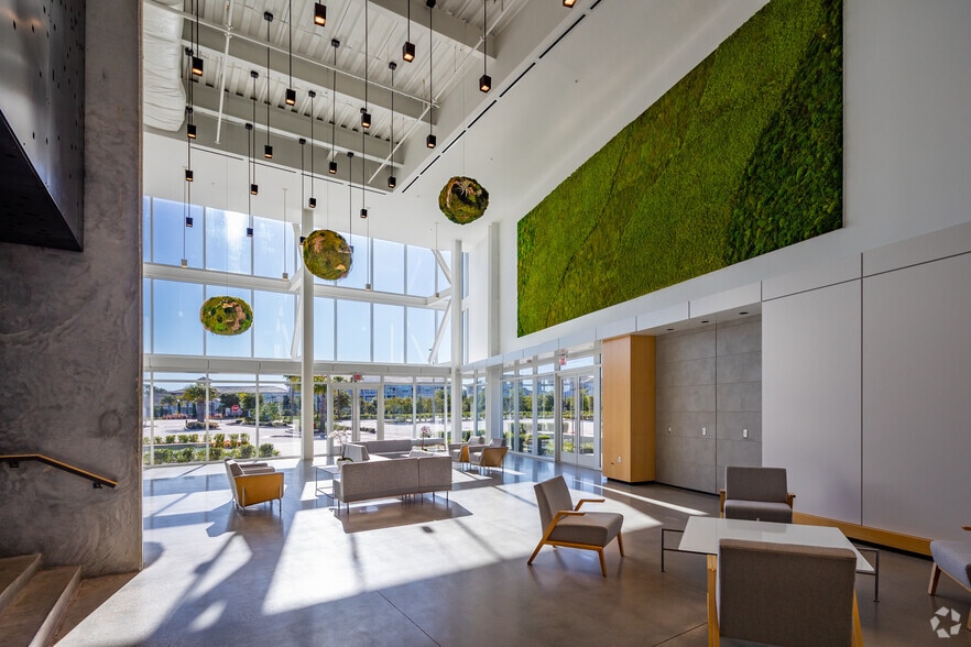 1785 Northpointe Pky, Lutz, FL to rent - Lobby - Image 3 of 17