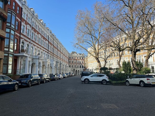 More details for 27 Emperors Gate, London - Office to Rent
