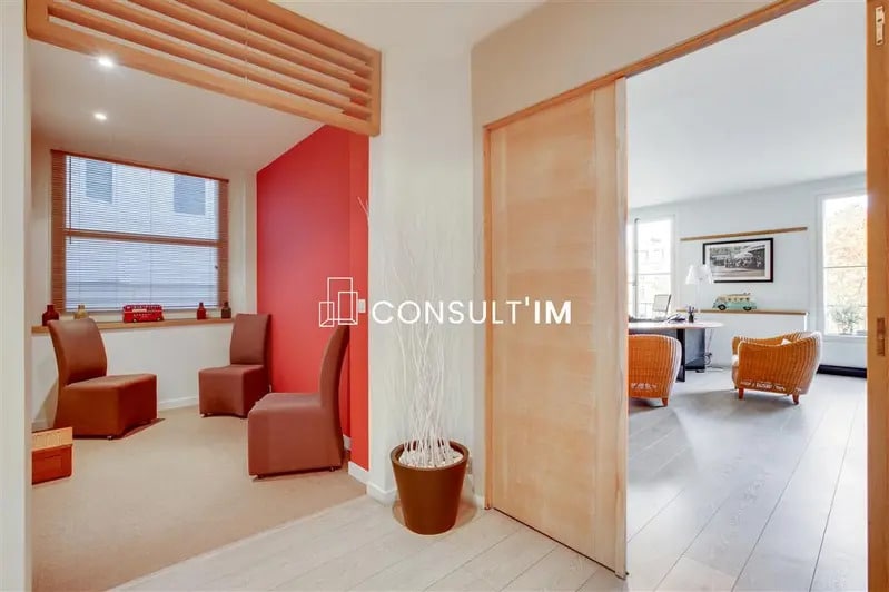 Office in Paris for sale - Interior Photo - Image 3 of 6