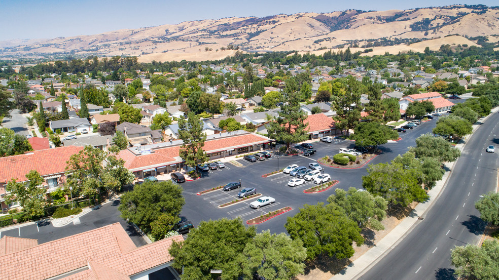 2901-2907 The Villages Pky, San Jose, CA for rent - Aerial - Image 3 of 9