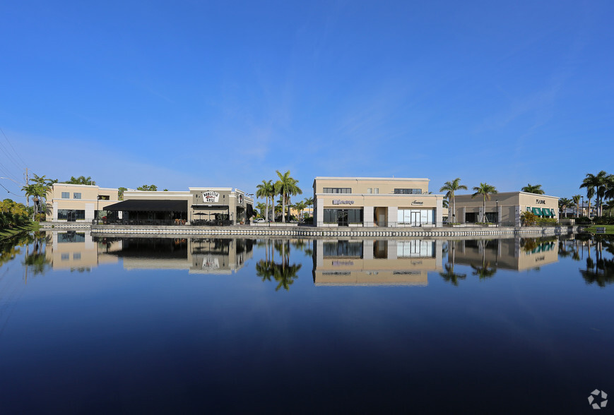 2089 Indian River Blvd, Vero Beach, FL for rent - Building Photo - Image 1 of 15