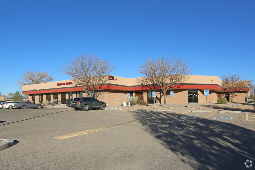 3321 Candelaria Rd NE, Albuquerque, NM for sale - Primary Photo - Image 1 of 1