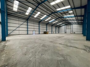Dengemarsh Rd, Lydd to rent Interior Photo- Image 2 of 2