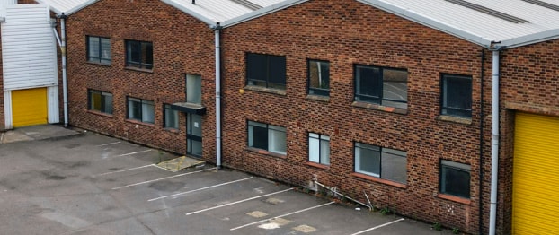 145-147 Boston Rd, London to rent - Building Photo - Image 3 of 5