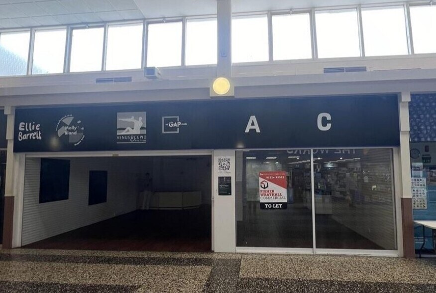 Market St, Morecambe, LA4 5DH The Arndale Centre UK