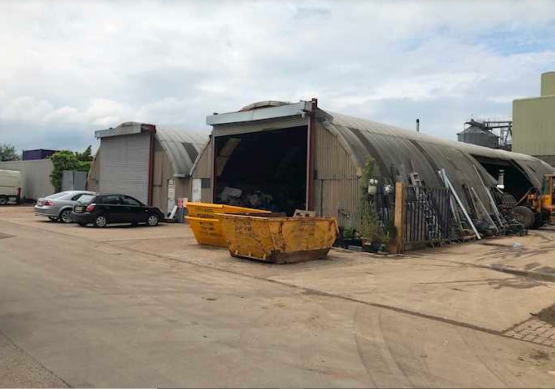 168-169 Chemical Rd, Westbury for sale Primary Photo- Image 1 of 1