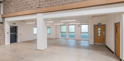 Woodward Ave, Yate to rent Interior Photo- Image 2 of 3