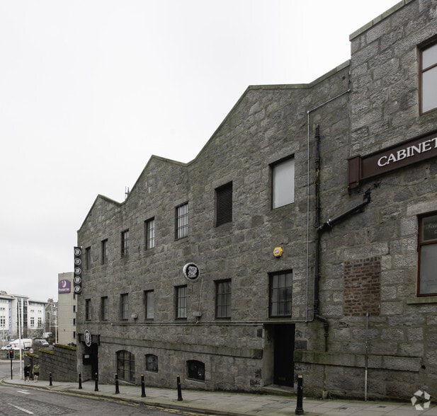 10 Littlejohn St, Aberdeen to rent - Building Photo - Image 3 of 3