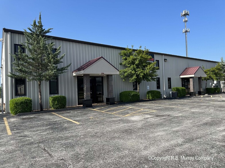 3702 E Kerr St, Springfield, MO for rent - Building Photo - Image 1 of 21