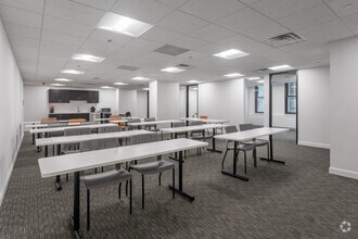 180 N Michigan Ave, Chicago, IL to rent Interior Photo- Image 2 of 5