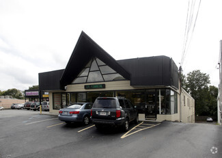 More details for 710-714 E Jericho Tpke, Huntington Station, NY - Retail for Rent