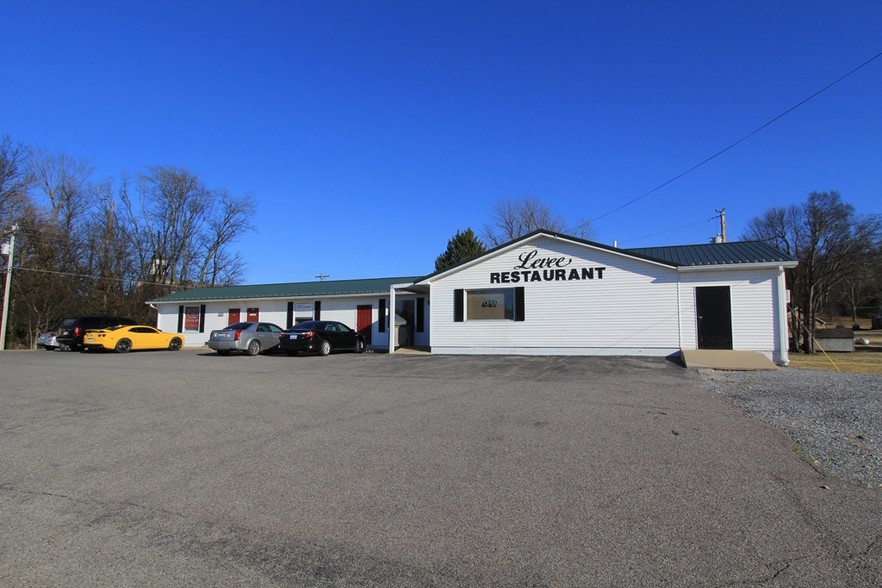 208 W Adair St, Smithland, KY for sale - Building Photo - Image 1 of 1