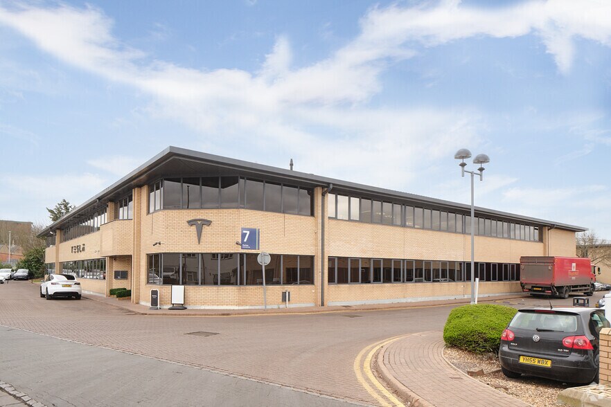 Horton Rd, West Drayton for sale - Primary Photo - Image 1 of 1