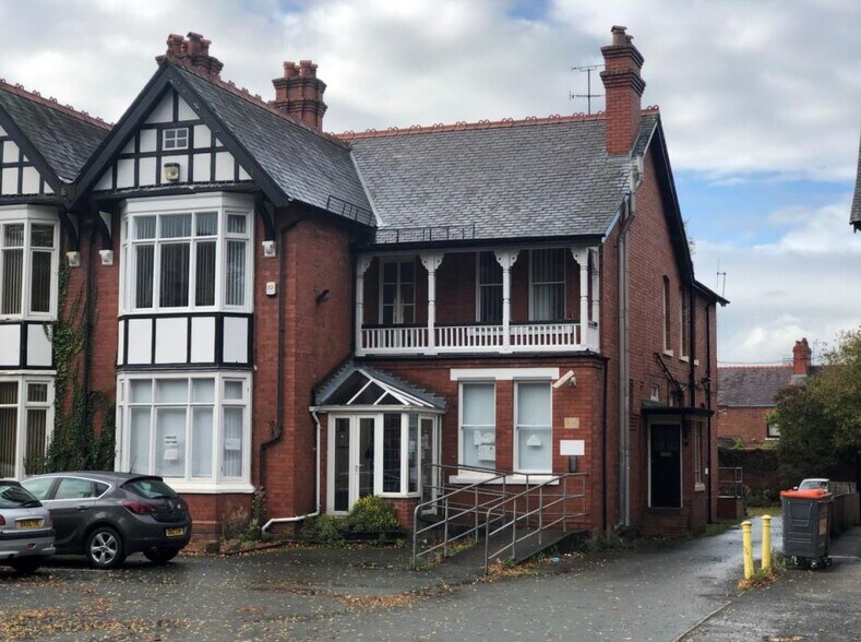 21 Grosvenor Rd, Wrexham for sale - Primary Photo - Image 1 of 1