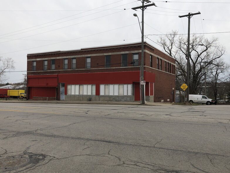 2001-2005 E Truman Rd, Kansas City, MO for sale - Building Photo - Image 1 of 9