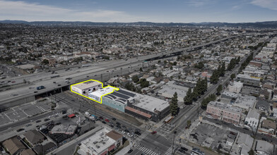 326-330 W 58th St, Los Angeles, CA for rent Building Photo- Image 1 of 10