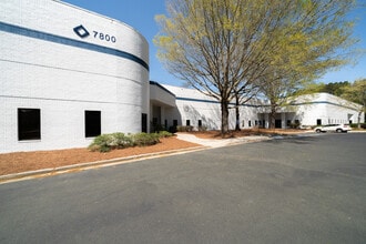 7800 The Bluffs, Austell, GA - AERIAL  map view - Image1