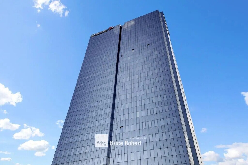 Location Bureaux 210 m² à 420 m² - Photo 1