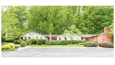 2206 S Main St, Blacksburg, VA for sale Primary Photo- Image 1 of 6