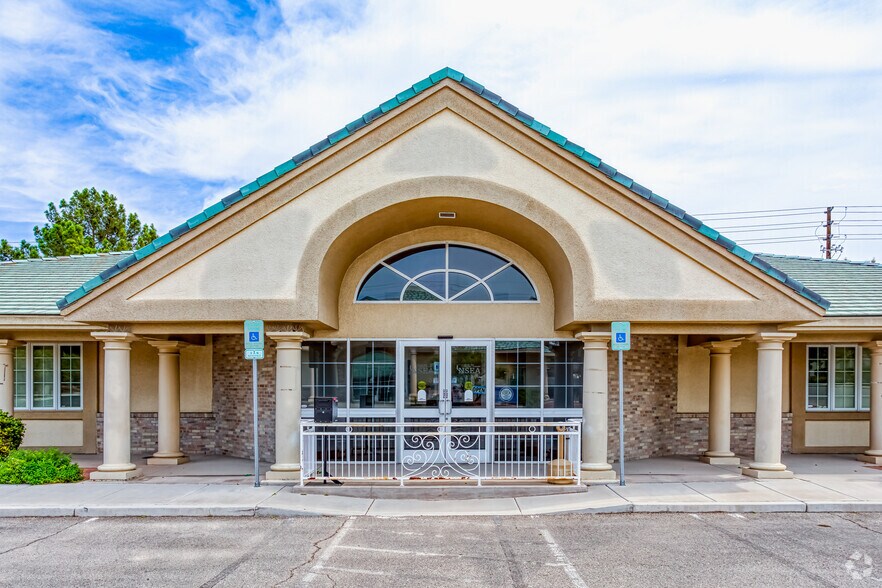 3511 E Harmon Ave, Las Vegas, NV for sale - Building Photo - Image 3 of 29