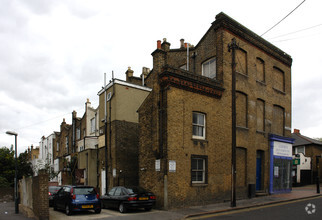 68-74 High St, London for sale Primary Photo- Image 1 of 1