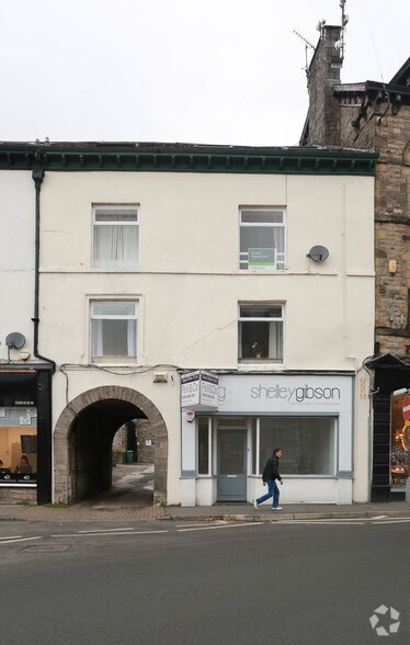 66 Stramongate, Kendal to rent - Building Photo - Image 3 of 3