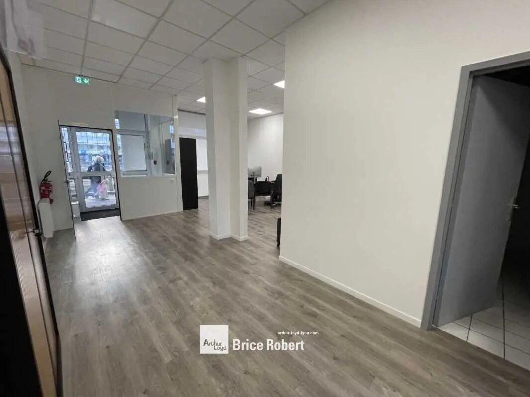 Build-to-Rent in Lyon for sale Interior Photo- Image 1 of 7