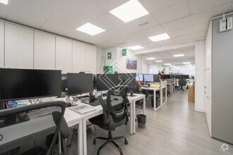 Office in Madrid, Madrid to rent Interior Photo- Image 1 of 6