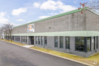 More details for 5776-5782 Blvd Thimens, Montréal, QC - Industrial for Rent