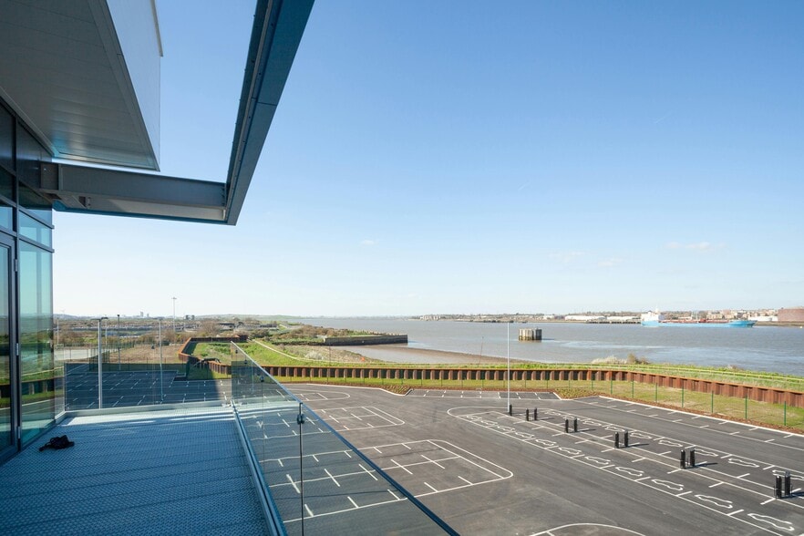 350 The Power House, Dartford to rent - Building Photo - Image 3 of 7