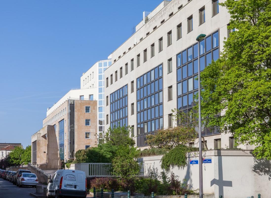 30 Rue Pasteur, Suresnes to rent Building Photo- Image 1 of 7