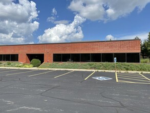 1806 Fox Dr, Champaign, IL for rent Building Photo- Image 1 of 8