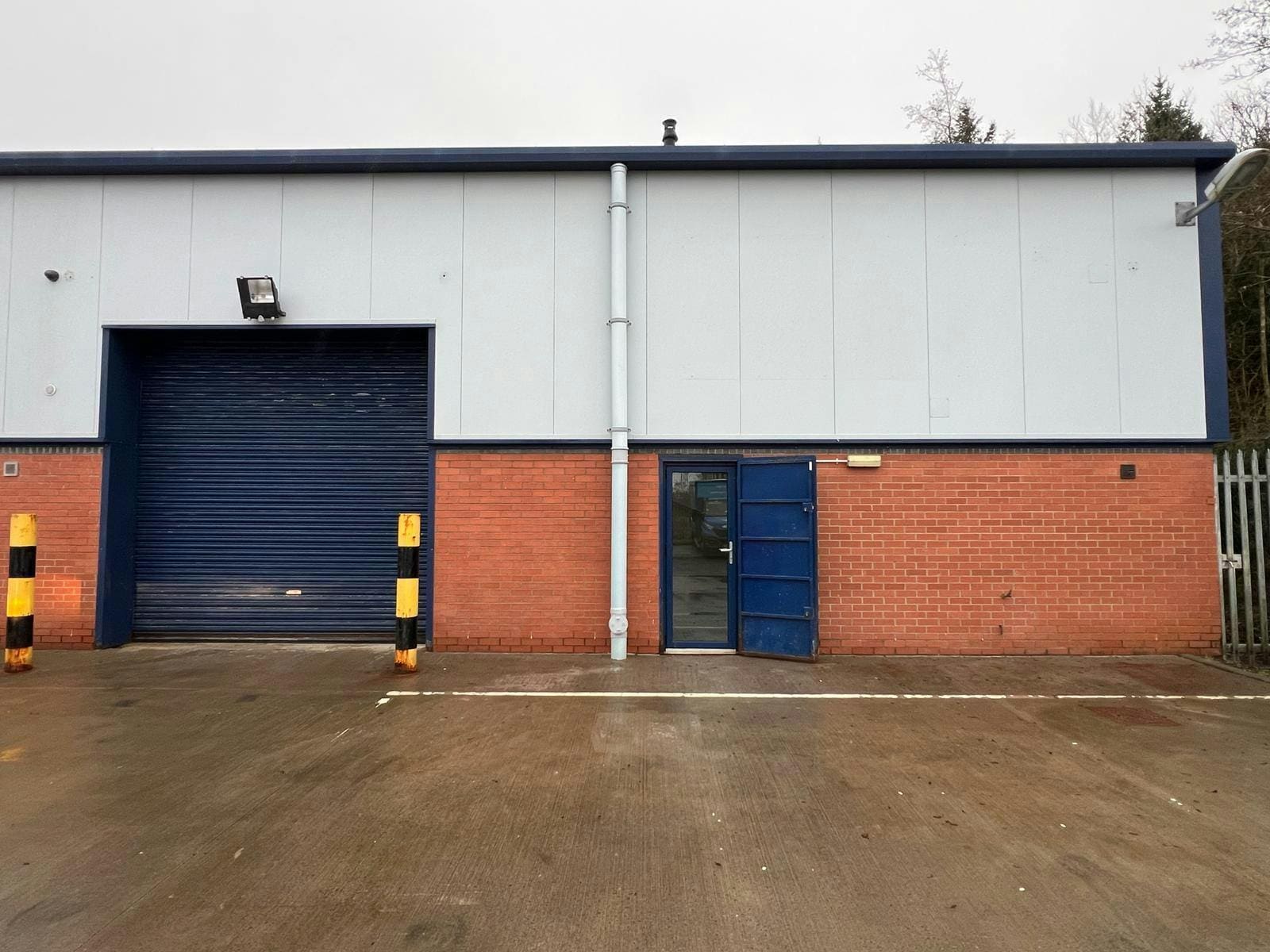 19-26 Colvilles Park, East Kilbride to rent Building Photo- Image 1 of 7