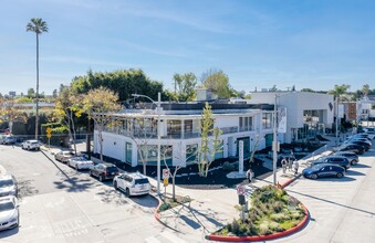 8670-8672 Melrose Ave, West Hollywood, CA for rent Building Photo- Image 1 of 6