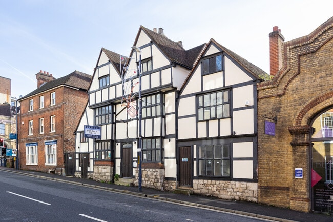 More details for 45-47 Earl St, Maidstone - Retail for Sale